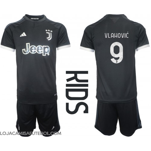 Camisa de Futebol Juventus Dusan Vlahovic #9 Equipamento Alternativo Infantil 2023-24 Manga Curta (+ Calças curtas)